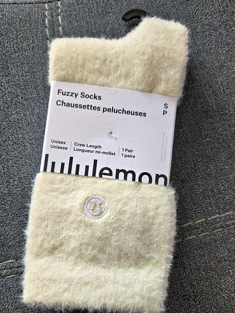 lululemon Unisex Fuzzy Crew Socks Cream Small
